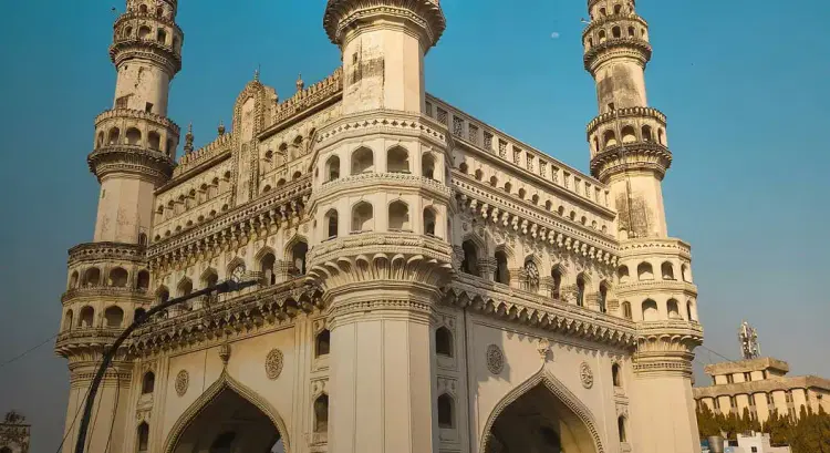 A photo representing the city of Hyderabad